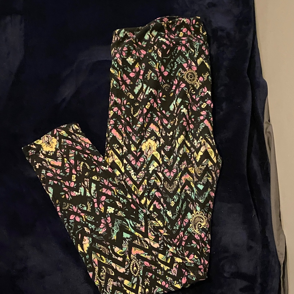 LuLaRoe Multicolor Patterned Leggings